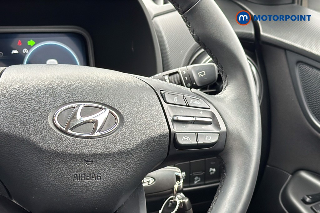 Hyundai Kona Se Connect Manual Petrol SUV - Stock Number (1627522) - 4th supplementary image