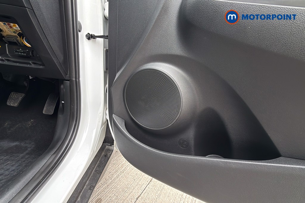 Hyundai Kona Se Connect Manual Petrol SUV - Stock Number (1627522) - 21st supplementary image