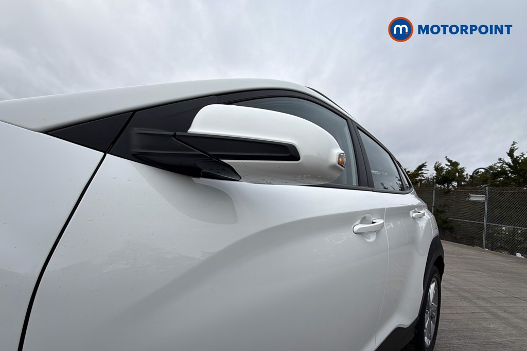 Hyundai Kona Se Connect Manual Petrol SUV - Stock Number (1627522) - 43rd supplementary image