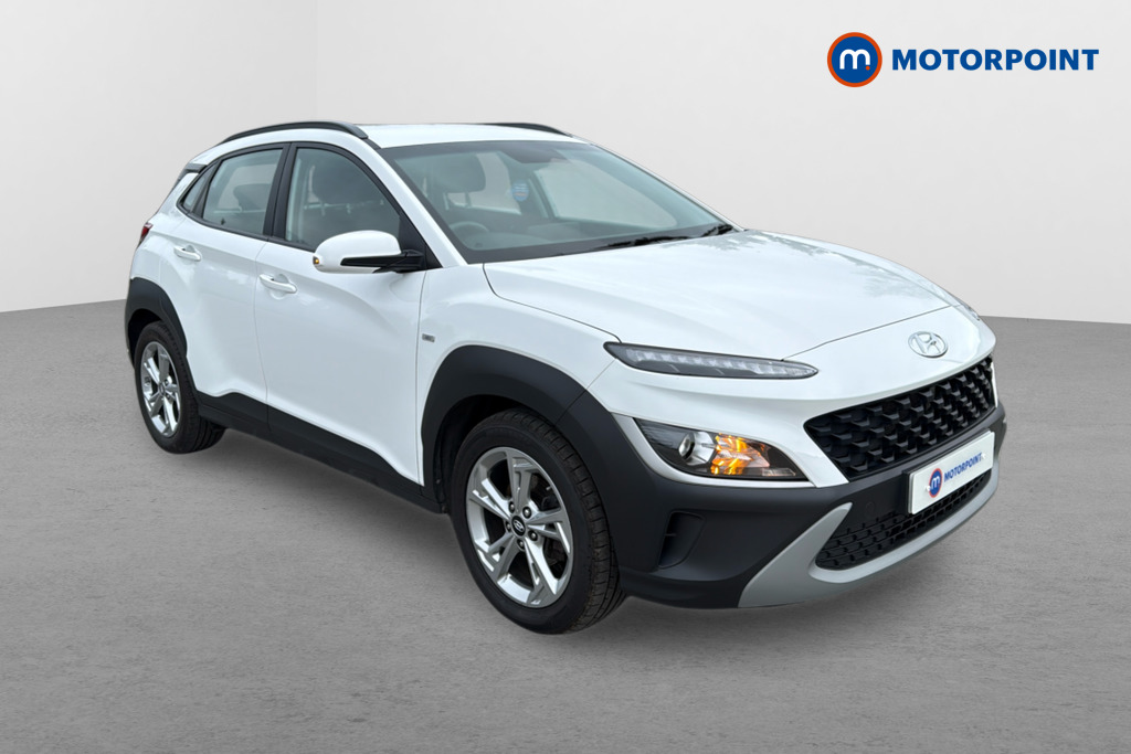 Hyundai Kona Se Connect Manual Petrol SUV - Stock Number (1627522) - Drivers side front corner