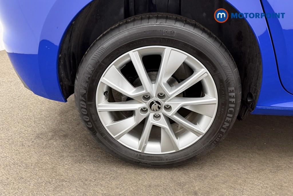 Skoda Kamiq Se Drive Manual Petrol SUV - Stock Number (1627616) - 23rd supplementary image