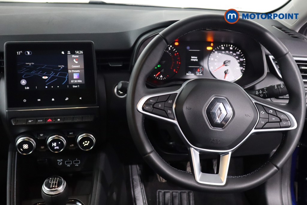 Renault Clio Iconic Edition Manual Petrol Hatchback - Stock Number (1627701) - 3rd supplementary image