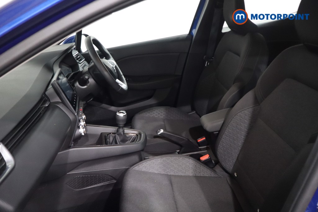 Renault Clio Iconic Edition Manual Petrol Hatchback - Stock Number (1627701) - 4th supplementary image