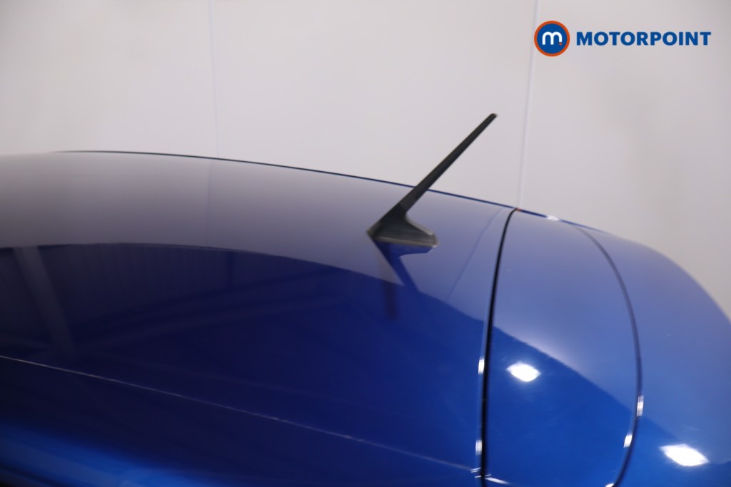 Renault Clio Iconic Edition Manual Petrol Hatchback - Stock Number (1627701) - 33rd supplementary image