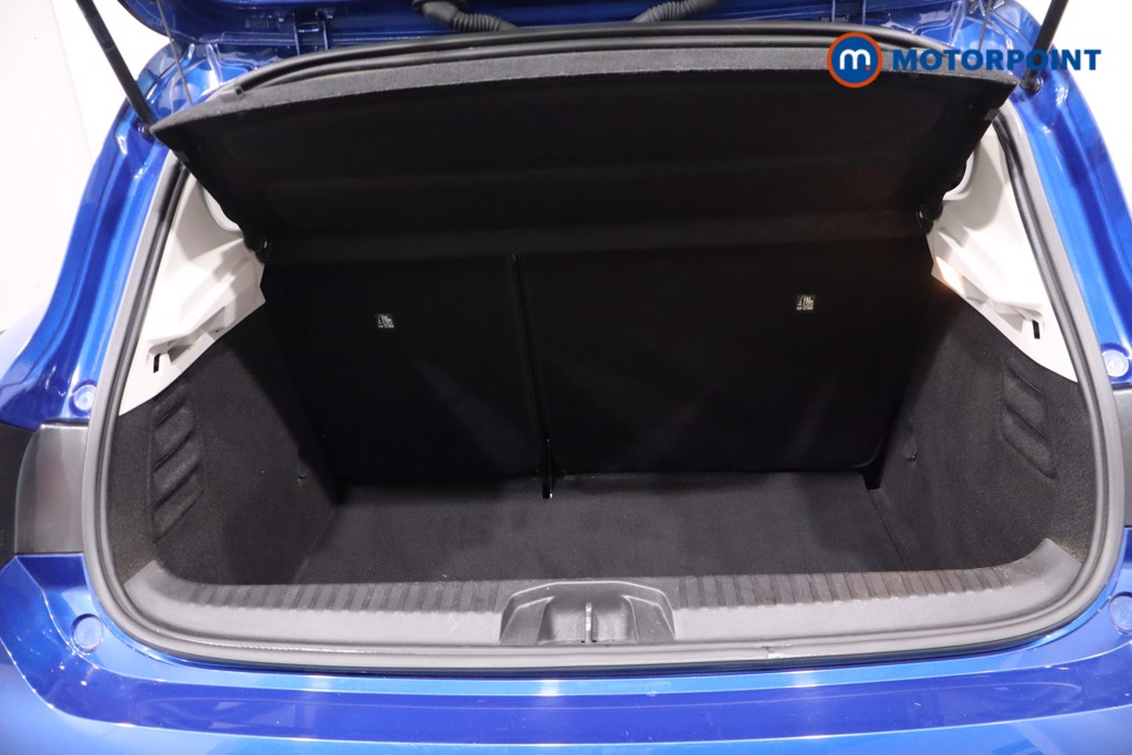 Renault Clio Iconic Edition Manual Petrol Hatchback - Stock Number (1627701) - 37th supplementary image