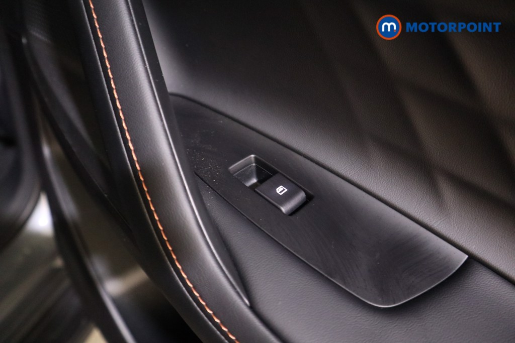 Mg Motor Uk HS Trophy Automatic Petrol Plug-In Hybrid SUV - Stock Number (1627775) - 20th supplementary image