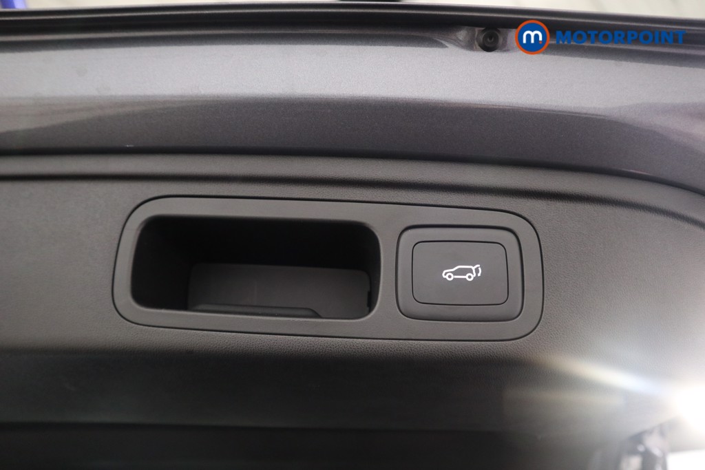 Mg Motor Uk HS Trophy Automatic Petrol Plug-In Hybrid SUV - Stock Number (1627775) - 22nd supplementary image