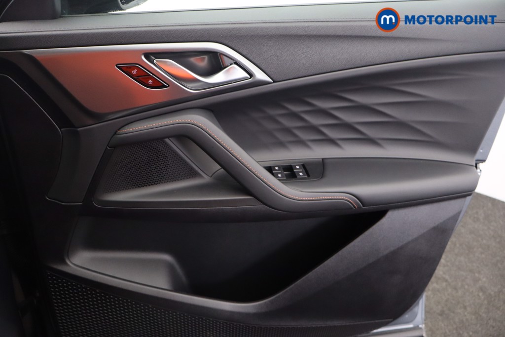 Mg Motor Uk HS Trophy Automatic Petrol Plug-In Hybrid SUV - Stock Number (1627790) - 13th supplementary image