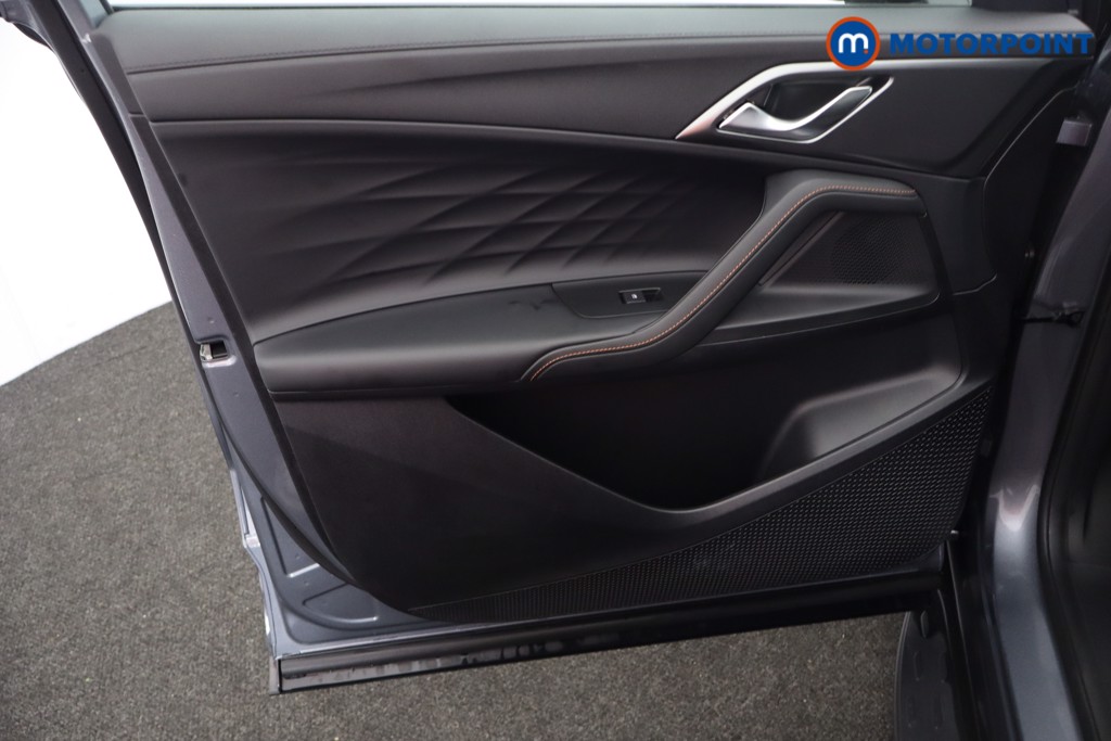 Mg Motor Uk HS Trophy Automatic Petrol Plug-In Hybrid SUV - Stock Number (1627790) - 21st supplementary image