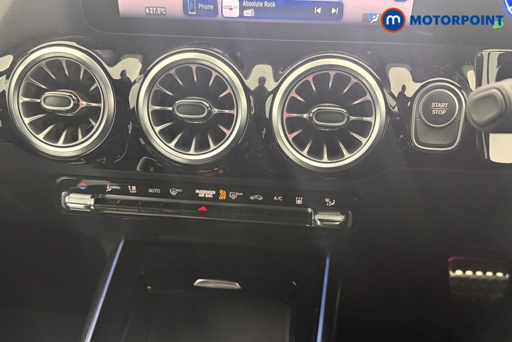 Mercedes-Benz EQA Amg Line Automatic Electric SUV - Stock Number (1627945) - 4th supplementary image