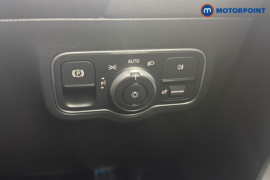 Mercedes-Benz EQA Amg Line Automatic Electric SUV - Stock Number (1627945) - 8th supplementary image