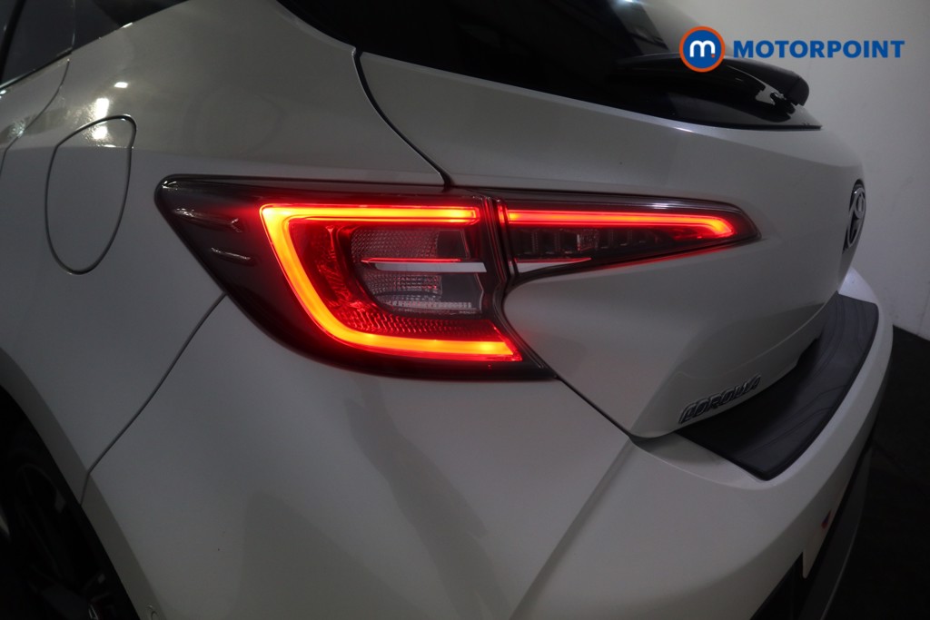 Toyota Corolla Gr Sport Automatic Petrol-Electric Hybrid Hatchback - Stock Number (1628046) - 31st supplementary image