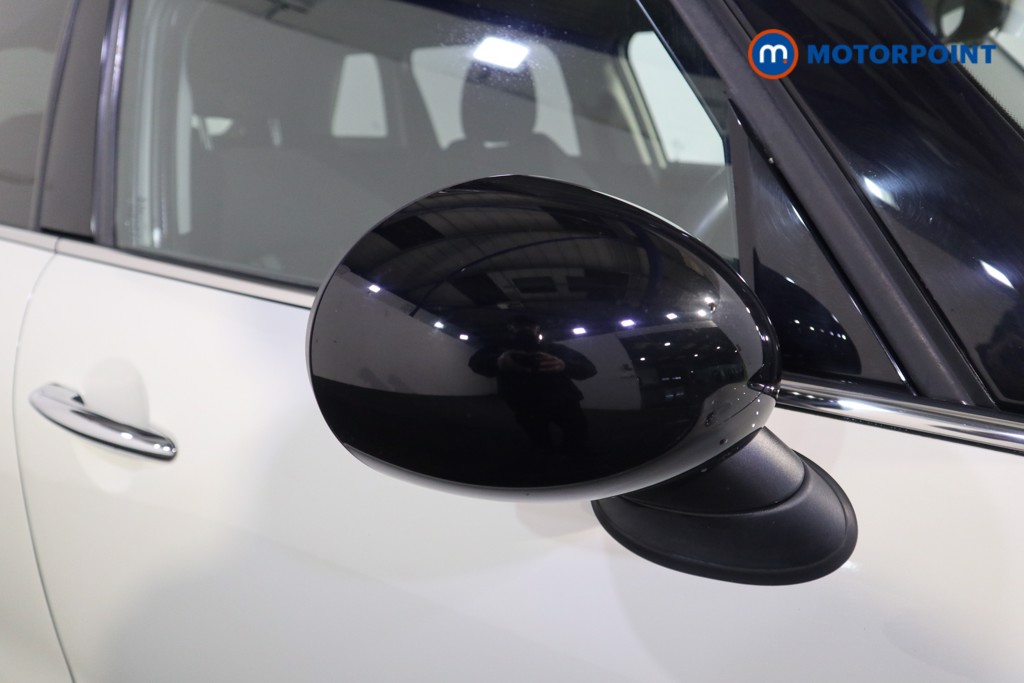 Mini Hatchback Cooper S Classic Automatic Petrol Hatchback - Stock Number (1628539) - 29th supplementary image