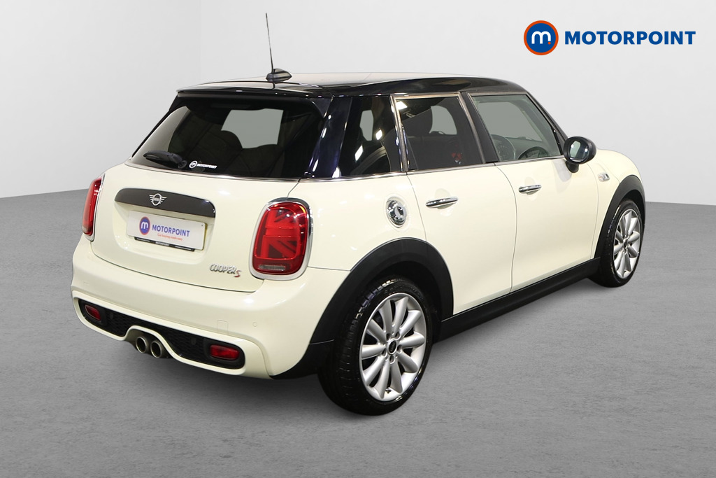 Mini Hatchback Cooper S Classic Automatic Petrol Hatchback - Stock Number (1628539) - Drivers side rear corner