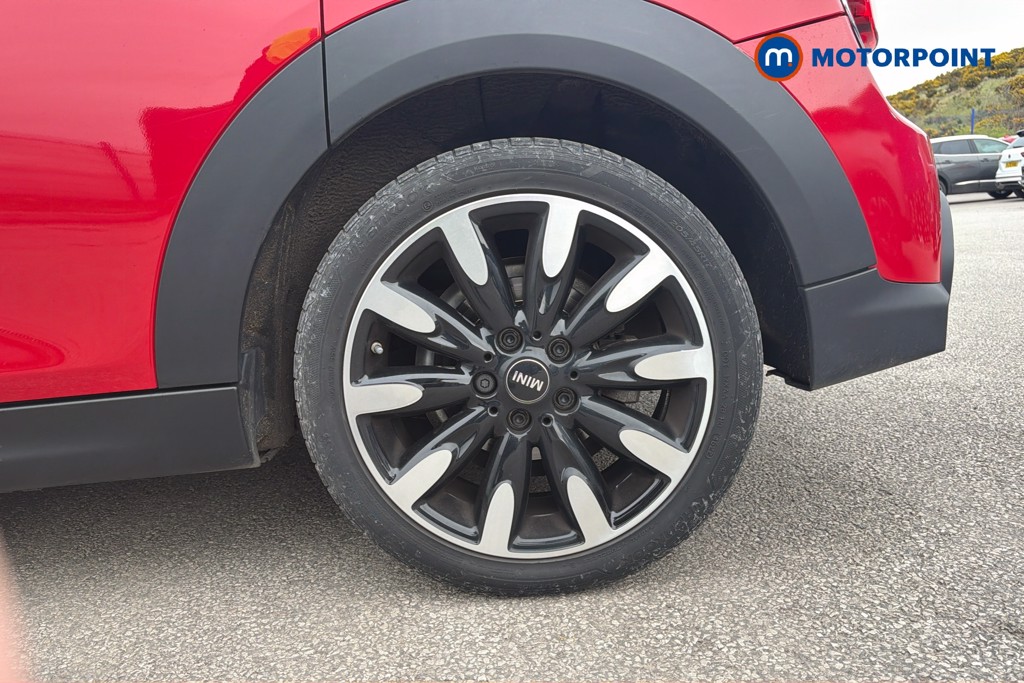Mini Hatchback Cooper S Exclusive Automatic Petrol Hatchback - Stock Number (1628728) - 48th supplementary image