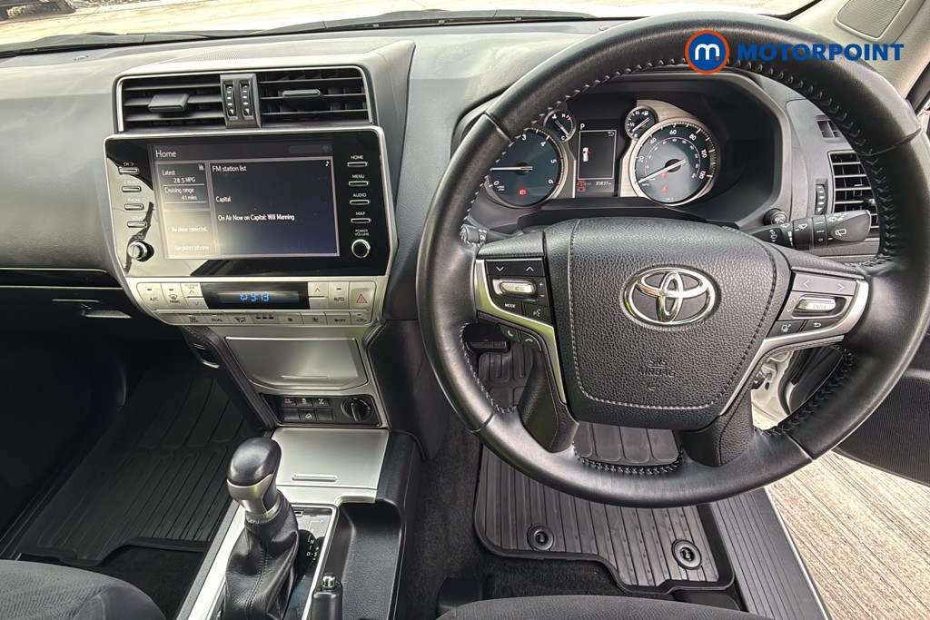 Toyota Land Cruiser Active Automatic Diesel SUV - Stock Number (1628751) - 5th supplementary image