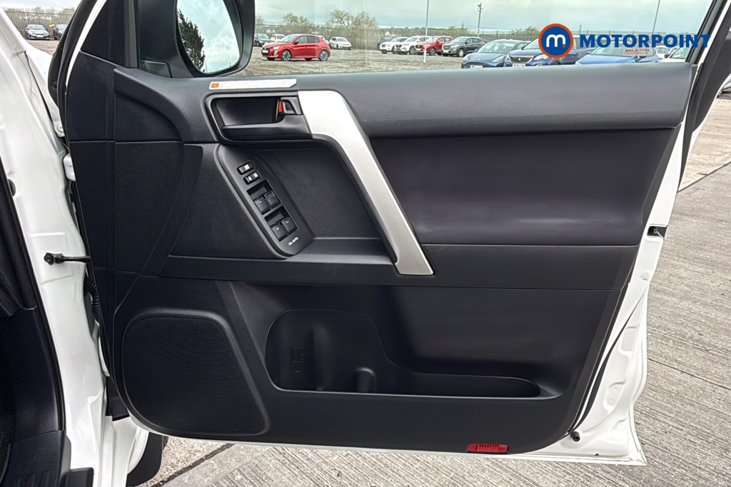 Toyota Land Cruiser Active Automatic Diesel SUV - Stock Number (1628751) - 19th supplementary image