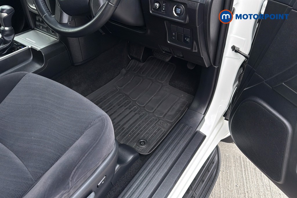 Toyota Land Cruiser Active Automatic Diesel SUV - Stock Number (1628751) - 27th supplementary image