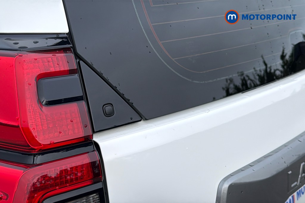 Toyota Land Cruiser Active Automatic Diesel SUV - Stock Number (1628751) - 35th supplementary image