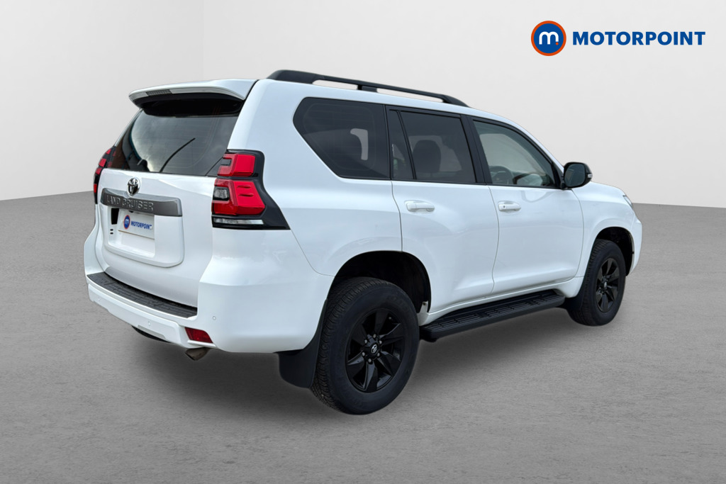 Toyota Land Cruiser Active Automatic Diesel SUV - Stock Number (1628751) - Drivers side rear corner