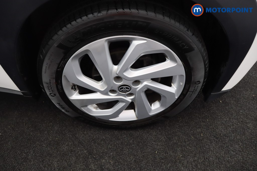 Toyota Aygo X Pure Manual Petrol Hatchback - Stock Number (1628793) - 23rd supplementary image