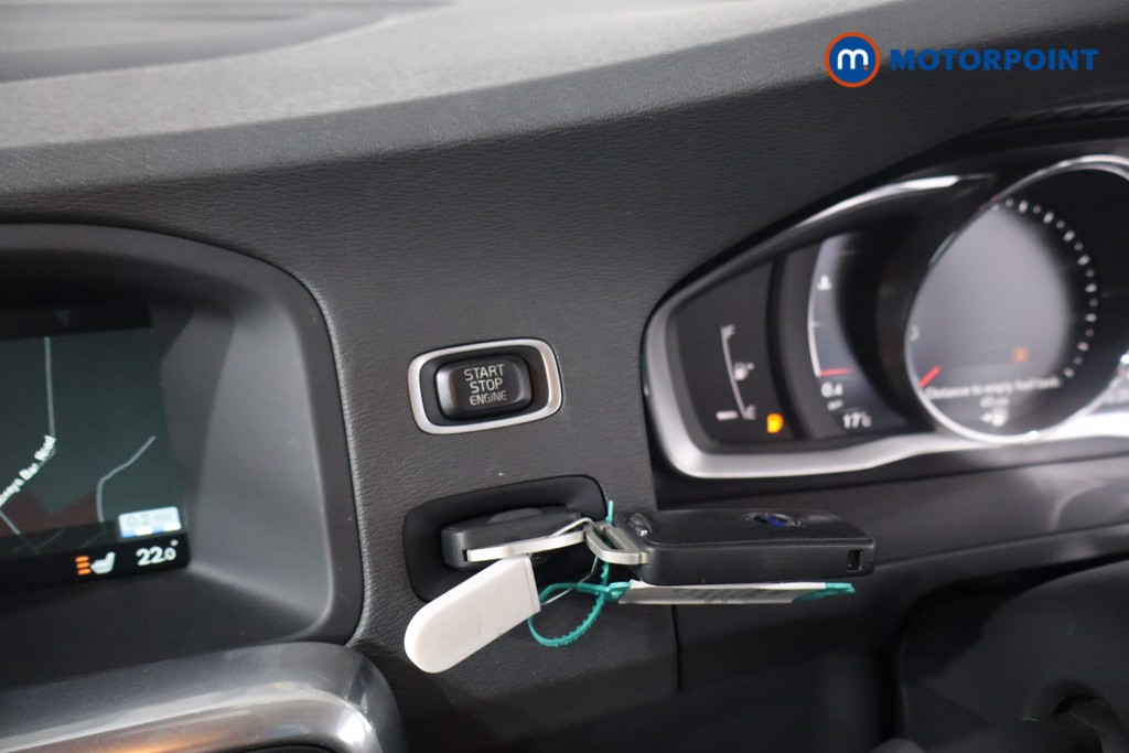 Volvo V60 Se Lux Nav Manual Petrol Estate - Stock Number (1628801) - 21st supplementary image