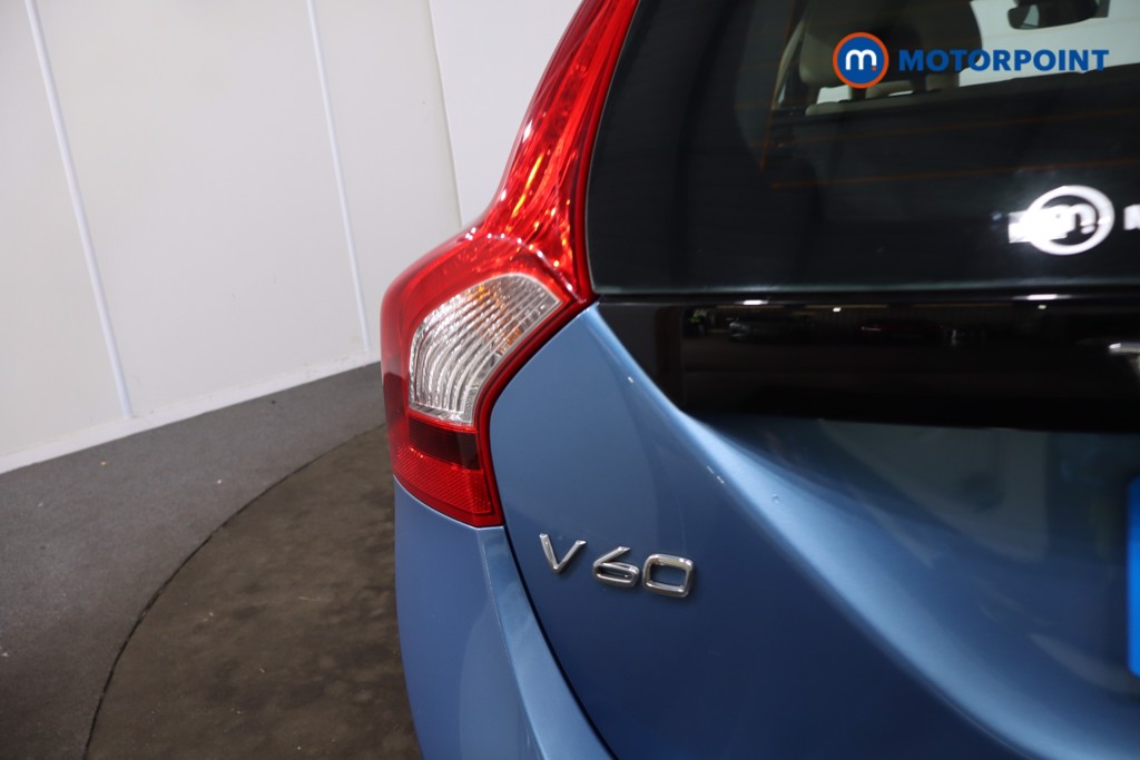 Volvo V60 Se Lux Nav Manual Petrol Estate - Stock Number (1628801) - 37th supplementary image