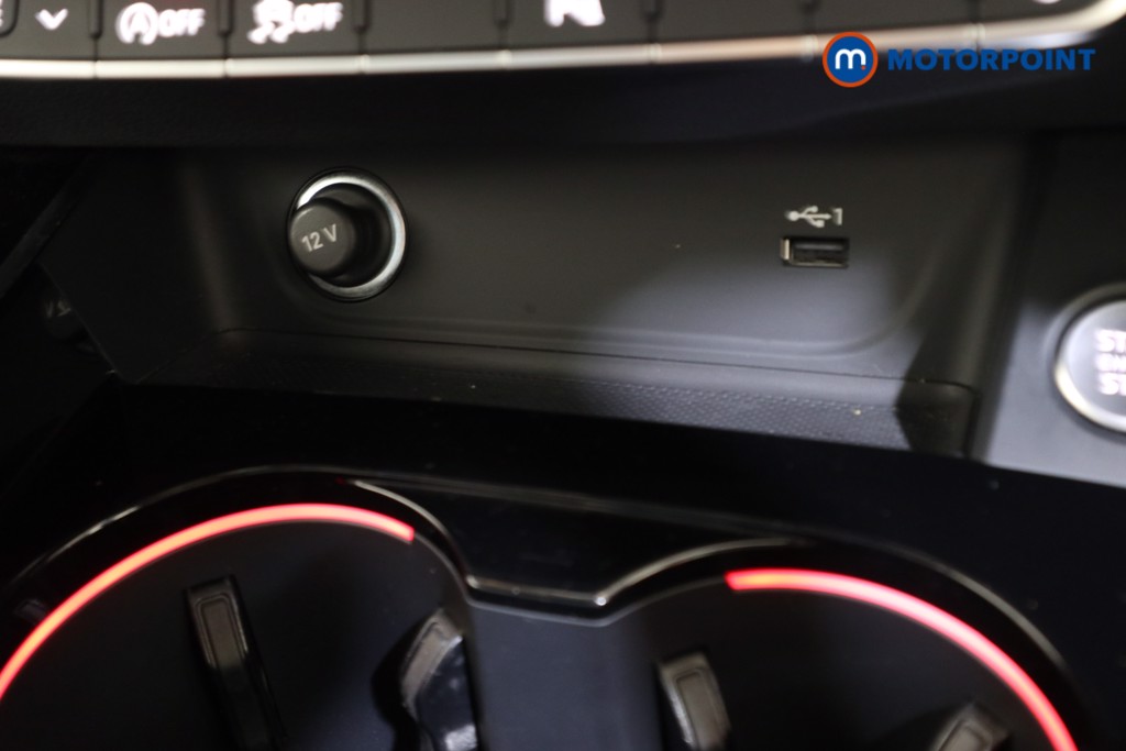 Audi A4 Black Edition Automatic Petrol Estate - Stock Number (1628952) - 10th supplementary image