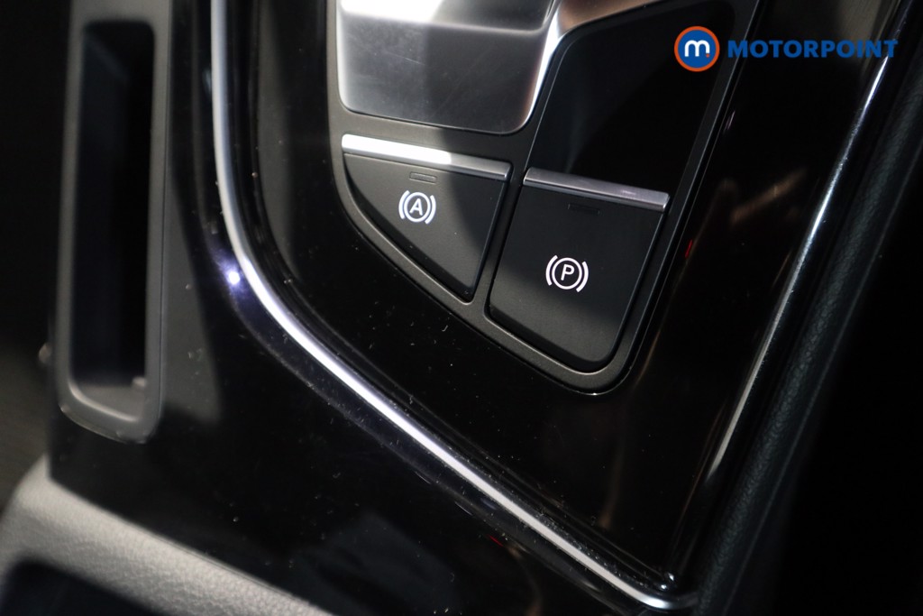 Audi A4 Black Edition Automatic Petrol Estate - Stock Number (1628952) - 11th supplementary image