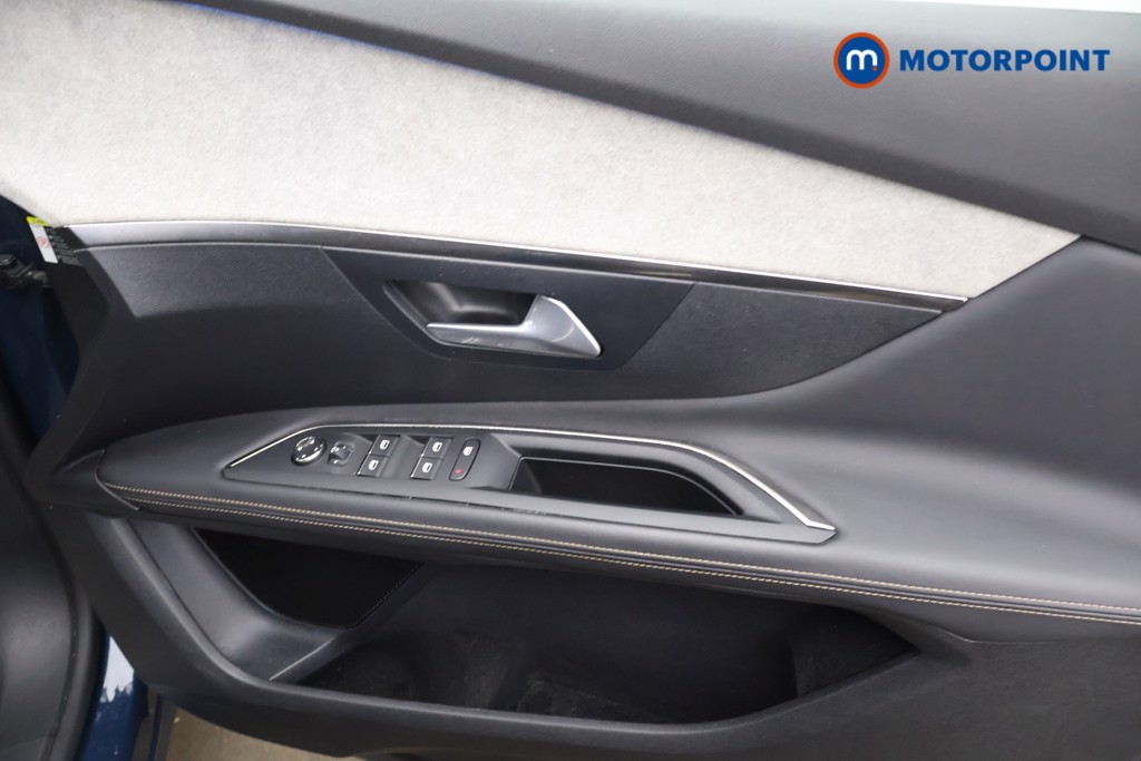 Peugeot 3008 GT Automatic Petrol Plug-In Hybrid SUV - Stock Number (1628970) - 9th supplementary image
