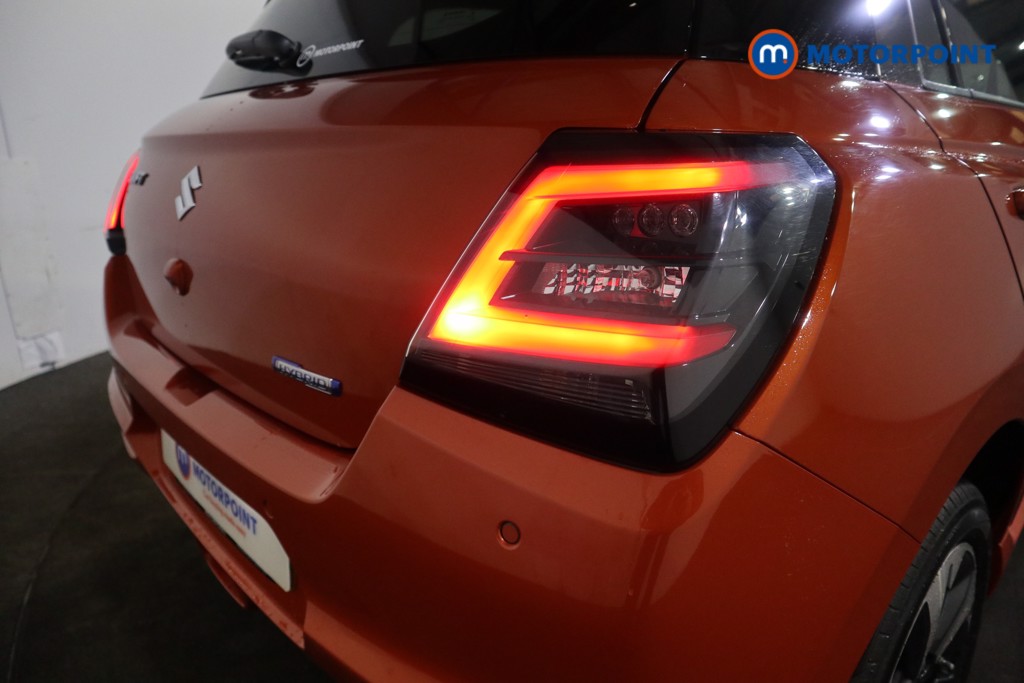 Suzuki Swift Ultra Allgrip Manual Petrol Hatchback - Stock Number (1629068) - 29th supplementary image