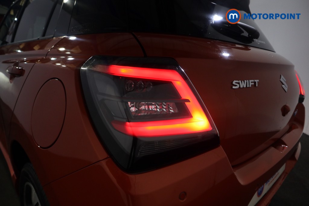 Suzuki Swift Ultra Allgrip Manual Petrol Hatchback - Stock Number (1629068) - 30th supplementary image