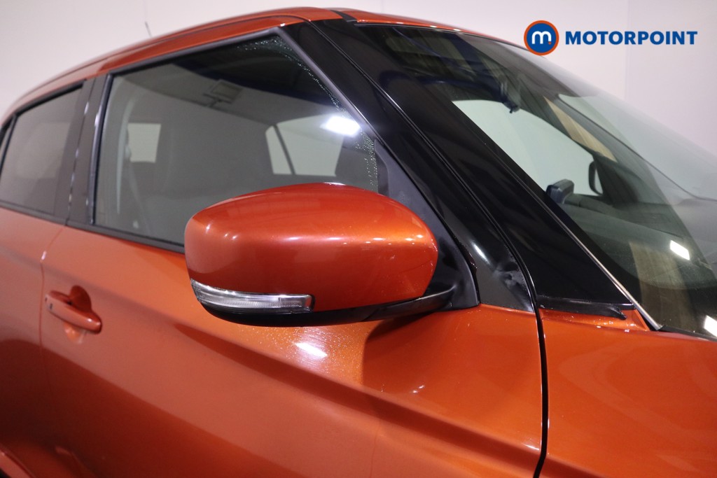 Suzuki Swift Ultra Allgrip Manual Petrol Hatchback - Stock Number (1629068) - 32nd supplementary image