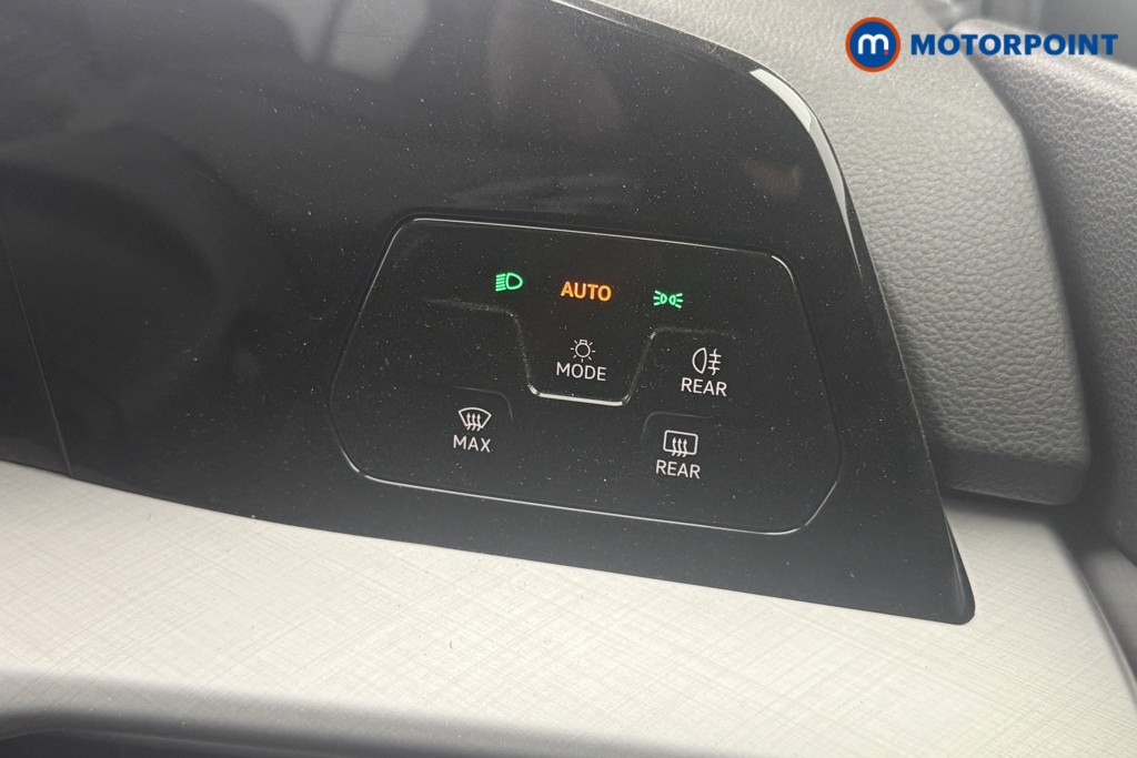 Volkswagen Golf Match Automatic Petrol Plug-In Hybrid Hatchback - Stock Number (1629091) - 9th supplementary image