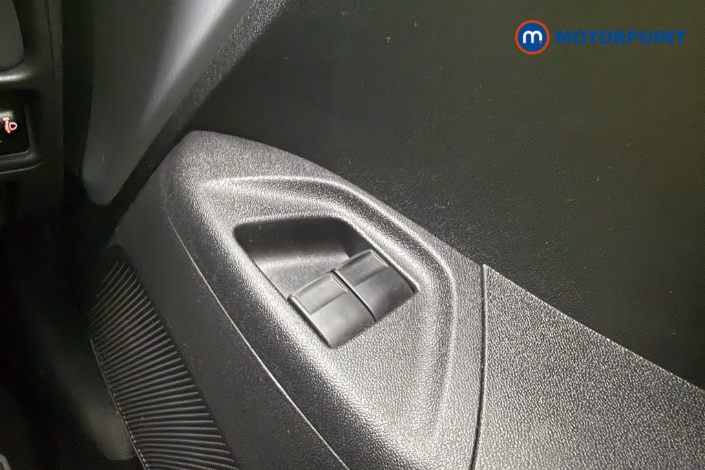 Peugeot 108 Allure Manual Petrol Hatchback - Stock Number (1629145) - 16th supplementary image