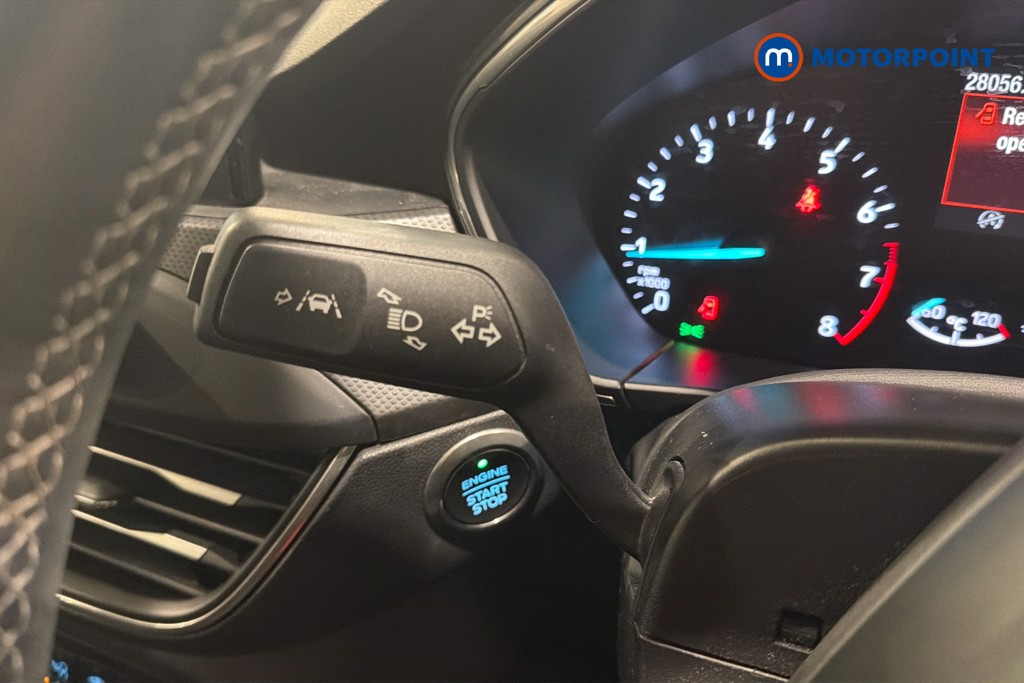 Ford Focus Titanium X Manual Petrol Hatchback - Stock Number (1629173) - 6th supplementary image