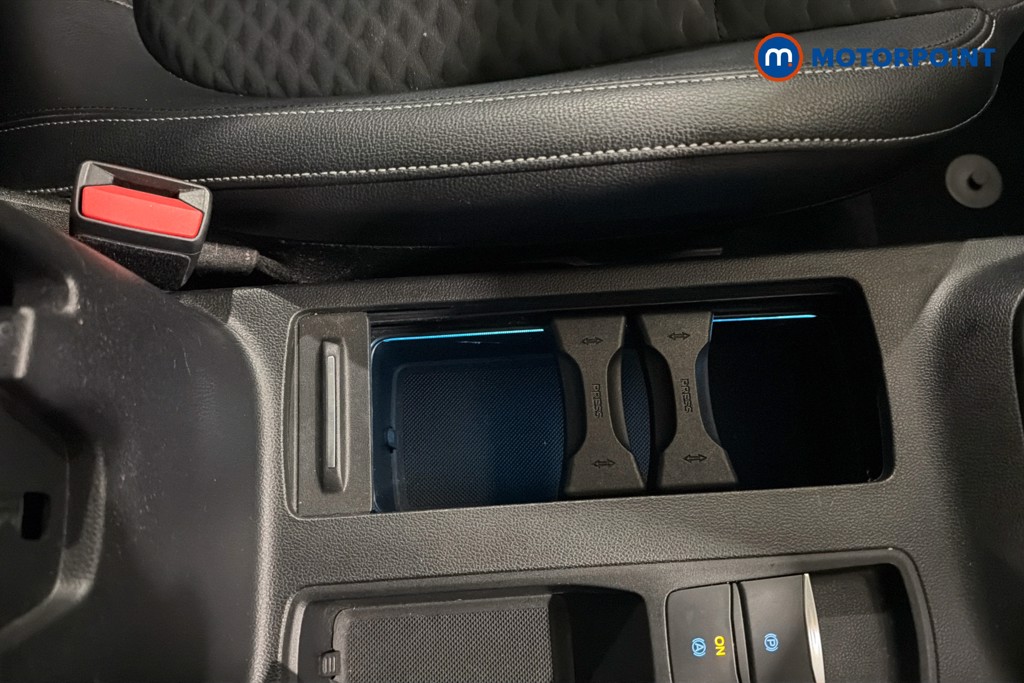 Ford Focus Titanium X Manual Petrol Hatchback - Stock Number (1629173) - 16th supplementary image