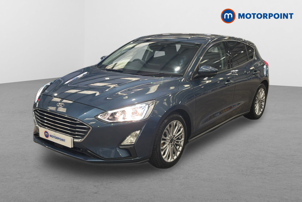 Ford Focus Titanium X Manual Petrol Hatchback - Stock Number (1629173) - Passenger side front corner