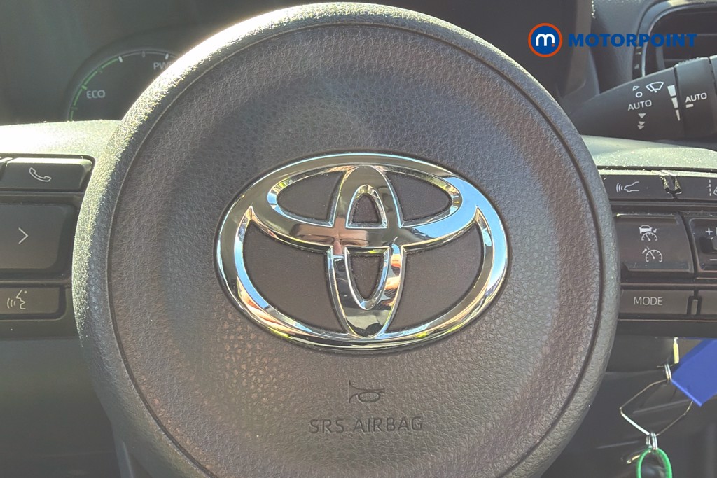 Toyota Yaris Icon Automatic Petrol-Electric Hybrid Hatchback - Stock Number (1629438) - 5th supplementary image