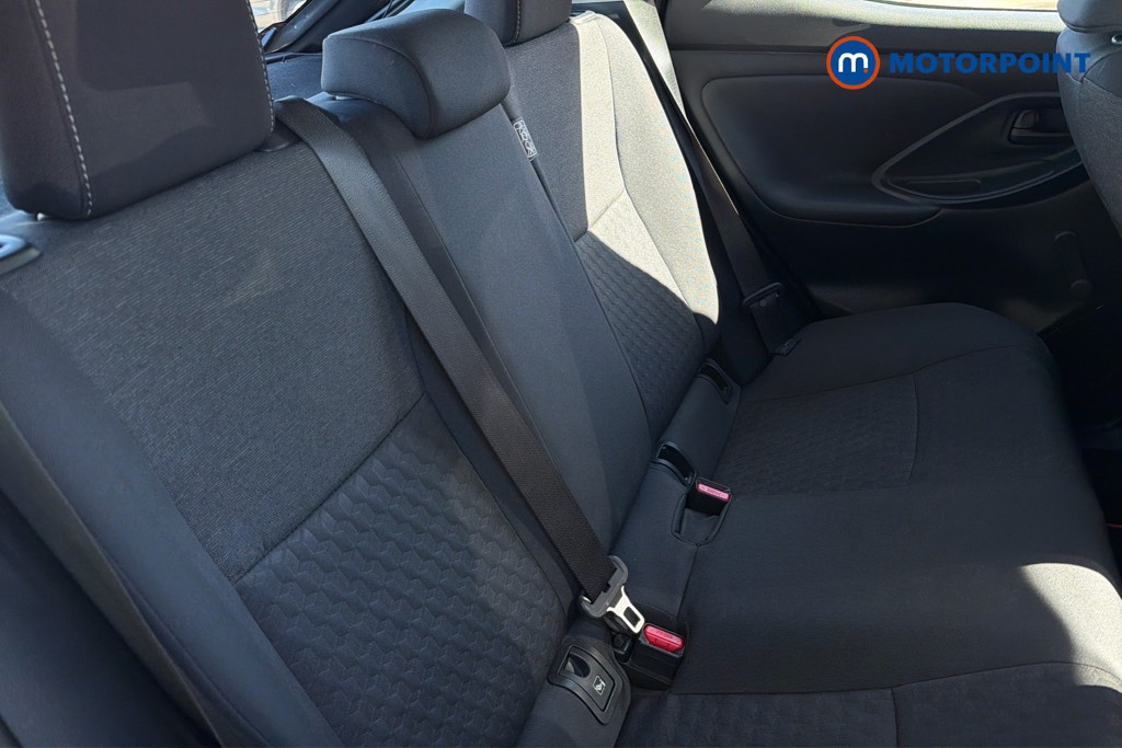 Toyota Yaris Icon Automatic Petrol-Electric Hybrid Hatchback - Stock Number (1629438) - 28th supplementary image