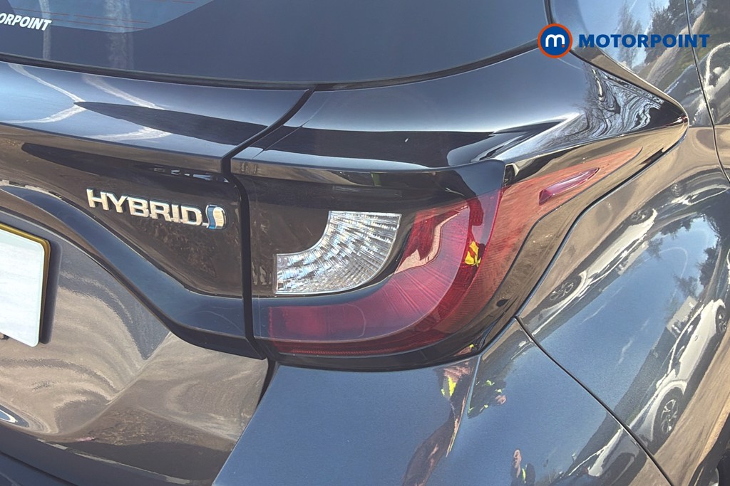 Toyota Yaris Icon Automatic Petrol-Electric Hybrid Hatchback - Stock Number (1629438) - 38th supplementary image