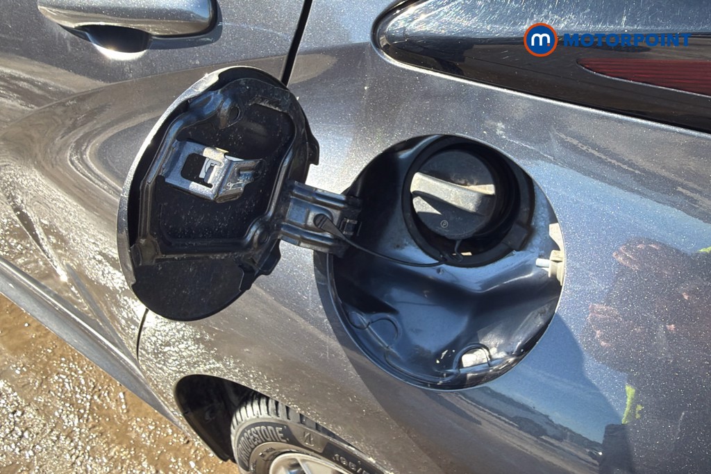 Toyota Yaris Icon Automatic Petrol-Electric Hybrid Hatchback - Stock Number (1629438) - 41st supplementary image