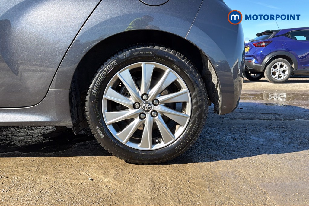 Toyota Yaris Icon Automatic Petrol-Electric Hybrid Hatchback - Stock Number (1629438) - 48th supplementary image