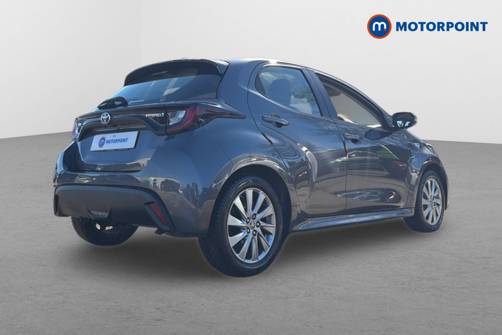 Toyota Yaris Icon Automatic Petrol-Electric Hybrid Hatchback - Stock Number (1629438) - Drivers side rear corner