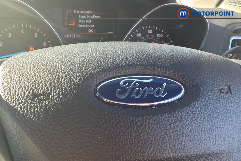 Ford Kuga St-Line Edition Manual Petrol SUV - Stock Number (1629500) - 5th supplementary image