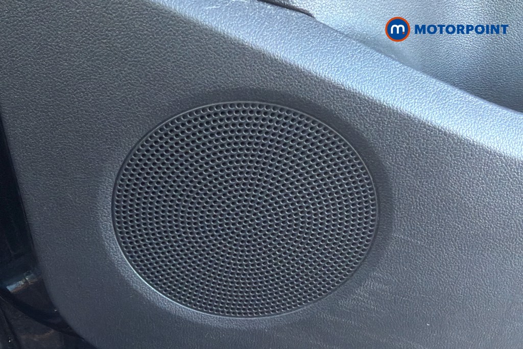 Ford Kuga St-Line Edition Manual Petrol SUV - Stock Number (1629500) - 21st supplementary image