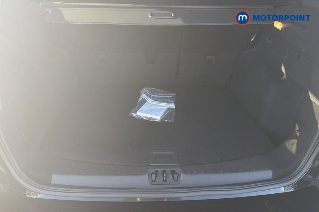 Ford Kuga St-Line Edition Manual Petrol SUV - Stock Number (1629500) - 33rd supplementary image