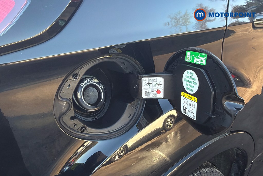 Ford Kuga St-Line Edition Manual Petrol SUV - Stock Number (1629500) - 41st supplementary image