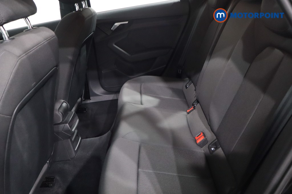 Audi A3 Technik Manual Petrol Hatchback - Stock Number (1629706) - 5th supplementary image