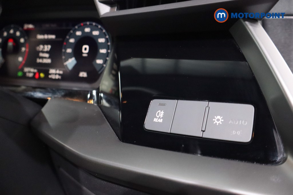 Audi A3 Technik Manual Petrol Hatchback - Stock Number (1629706) - 17th supplementary image